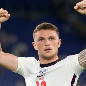 Read more about the article Newcastle make formal bid for Kieran Trippier